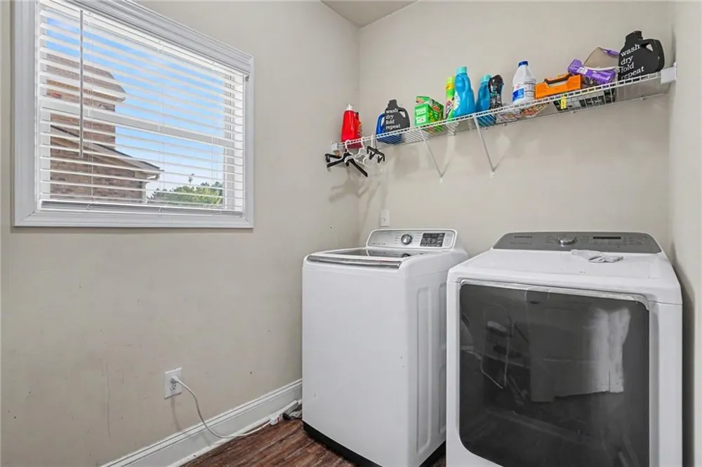 169 Amelia Way Ellenwood, GA 30294