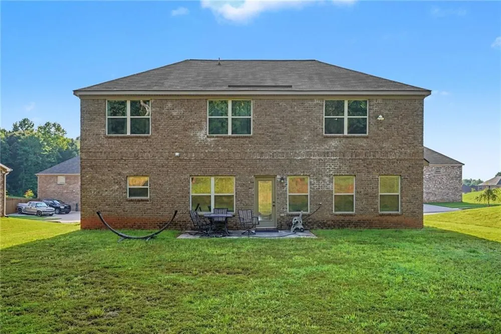 169 Amelia Way Ellenwood, GA 30294