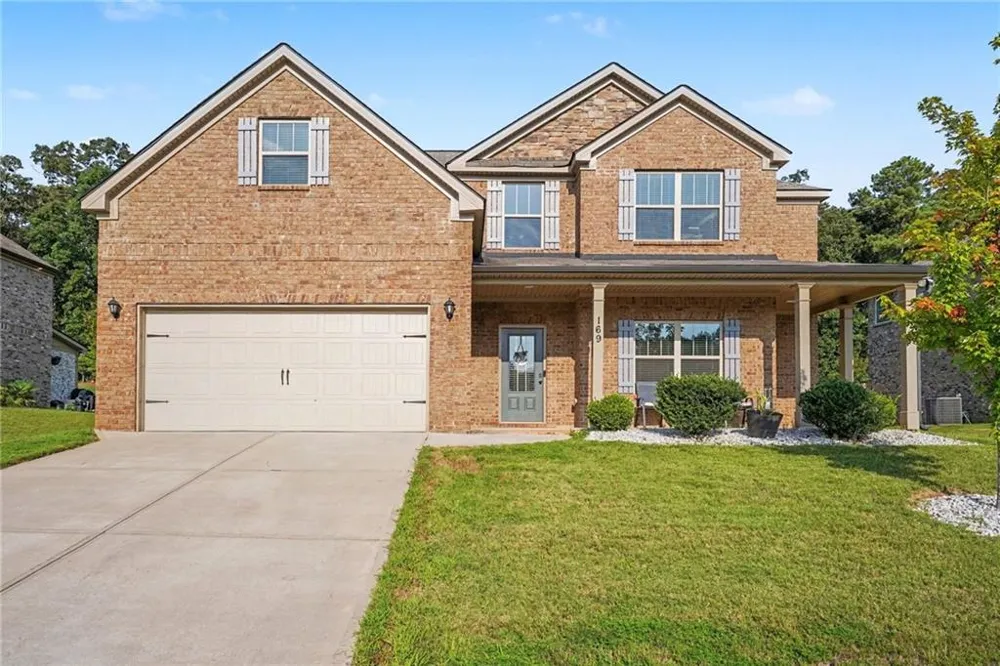 169 Amelia Way Ellenwood, GA 30294