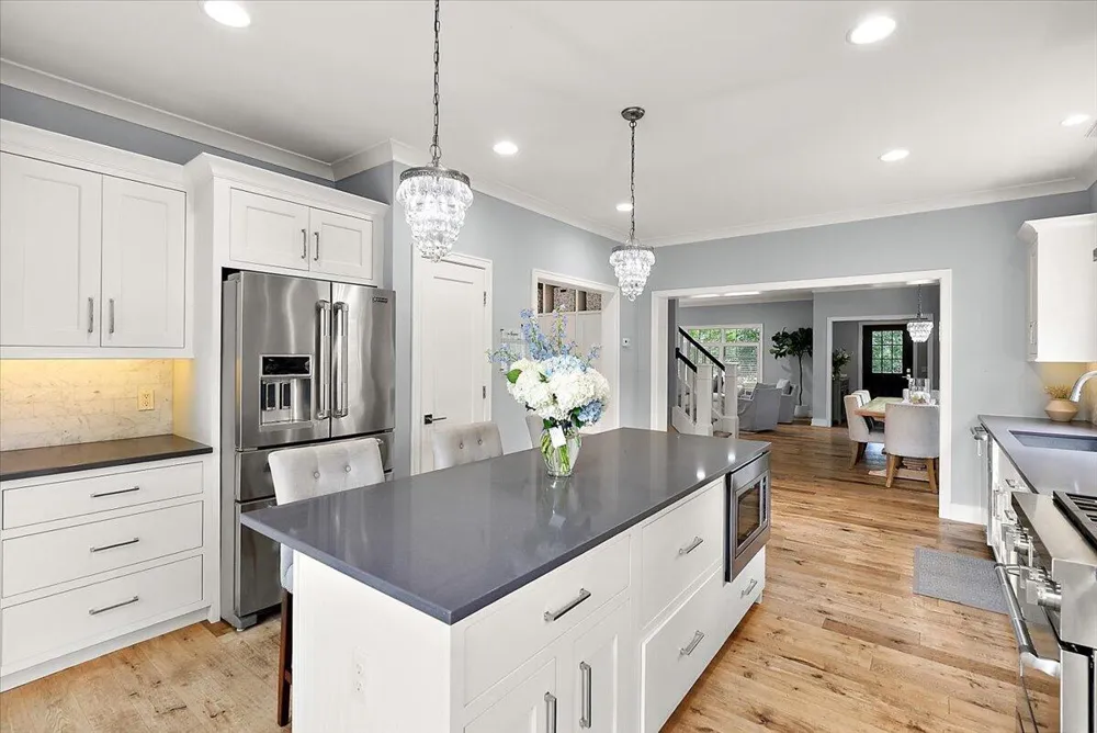 548 Lovett Avenue SE East Grand Rapids, MI 49506