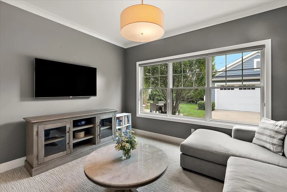 548 Lovett Avenue SE East Grand Rapids, MI 49506