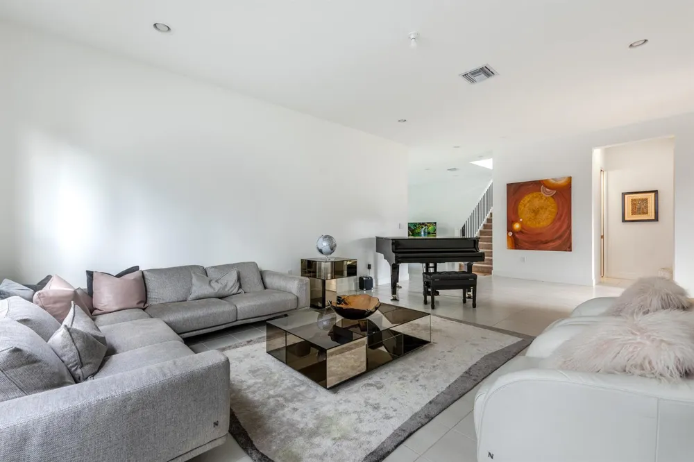 8131 Laurel Falls Drive Boca Raton, FL 33496