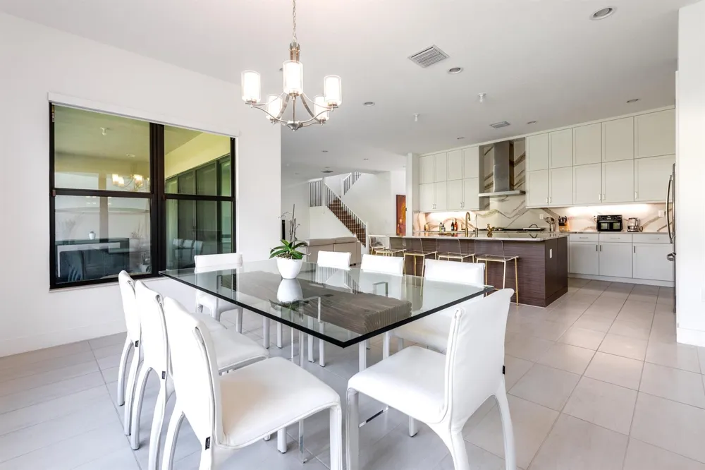 8131 Laurel Falls Drive Boca Raton, FL 33496