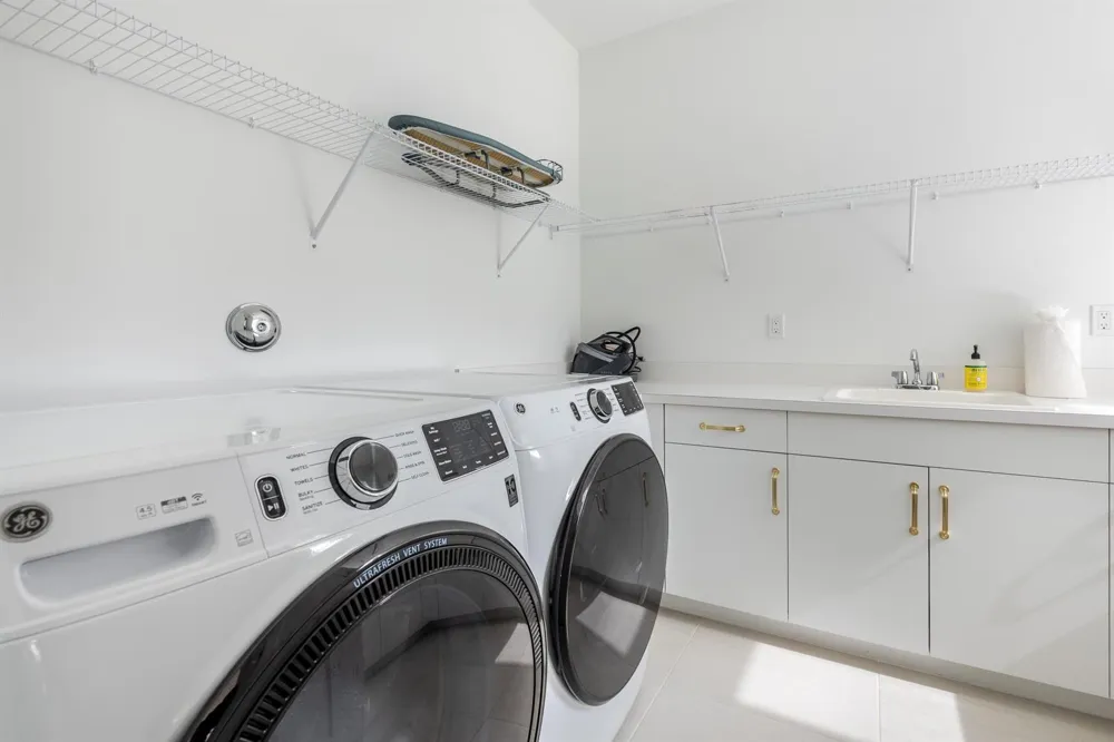 8131 Laurel Falls Drive Boca Raton, FL 33496
