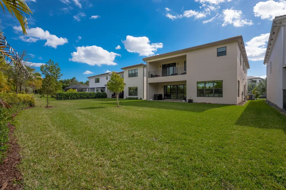 8131 Laurel Falls Drive Boca Raton, FL 33496