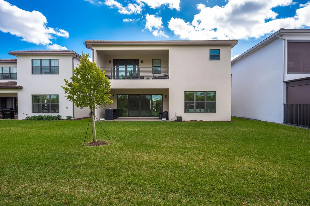 8131 Laurel Falls Drive Boca Raton, FL 33496