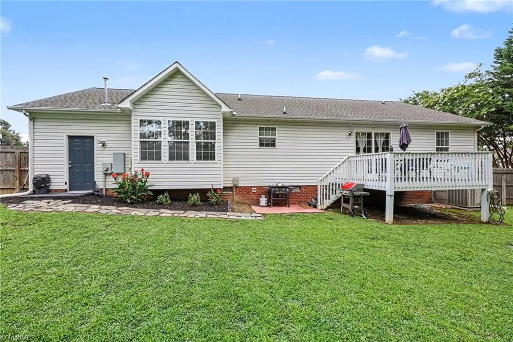 842 Charter Oaks Drive Randleman, NC 27317