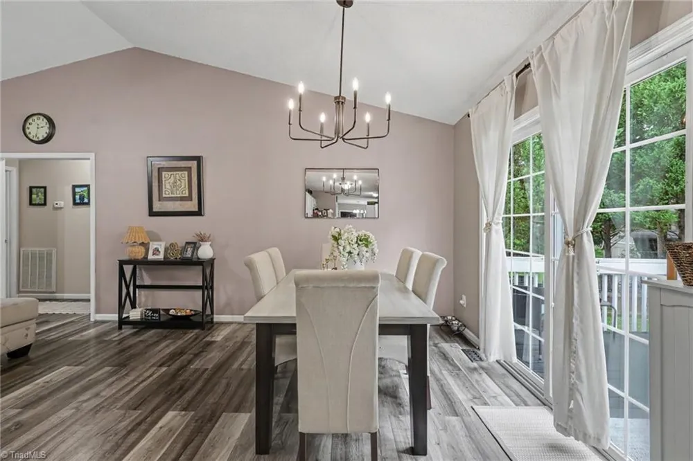 842 Charter Oaks Drive Randleman, NC 27317