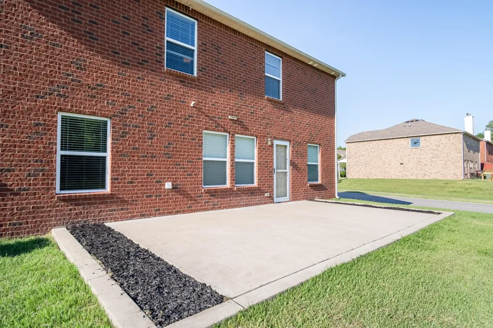 1001 Benwick Rd Hendersonville, TN 37075