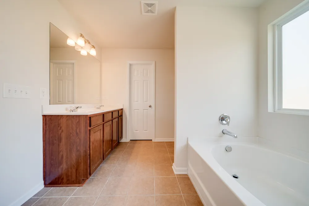 1001 Benwick Rd Hendersonville, TN 37075