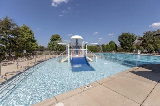 1001 Benwick Rd Hendersonville, TN 37075