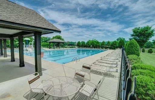 1001 Benwick Rd Hendersonville, TN 37075