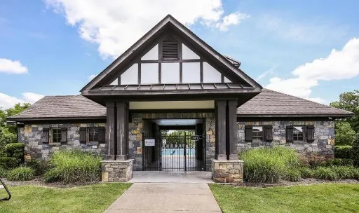 1001 Benwick Rd Hendersonville, TN 37075