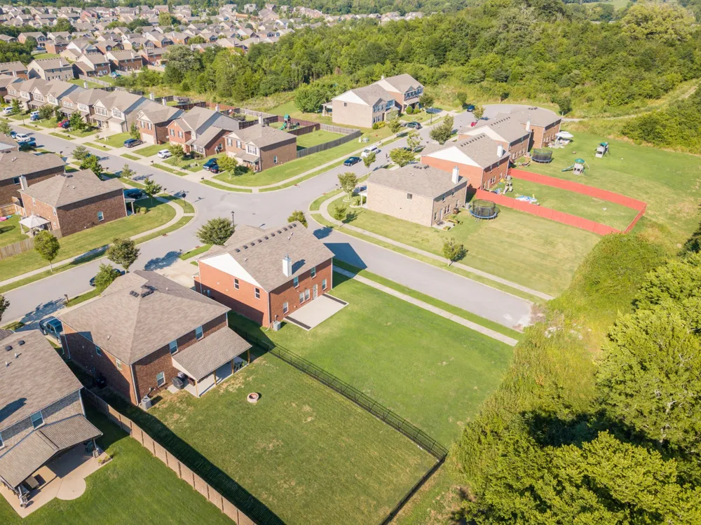 1001 Benwick Rd Hendersonville, TN 37075