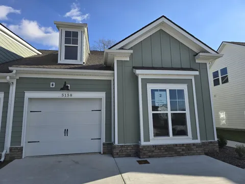 5158 Pace Park Cir