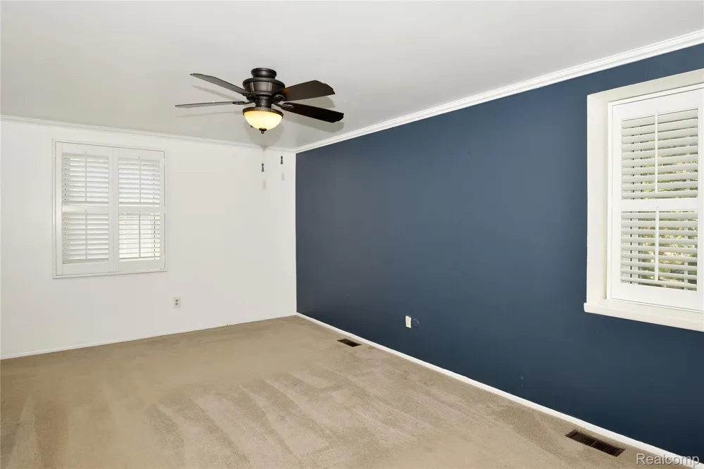 4663 Mill Pond Drive Troy City, MI 48085