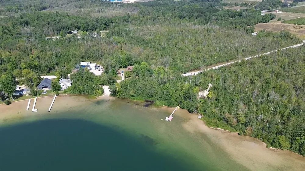 14222 Birch Pointe Drive Elk Rapids Township, MI 49648
