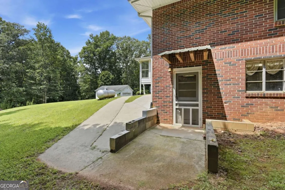 3651 Ledan RD Gainesville, GA 30506