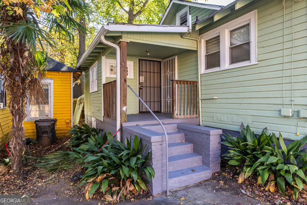 3054 Church ST East Point, GA 30344