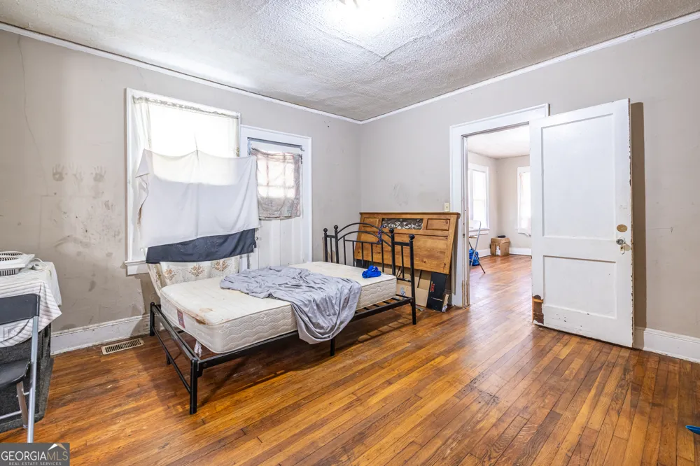 3054 Church ST East Point, GA 30344