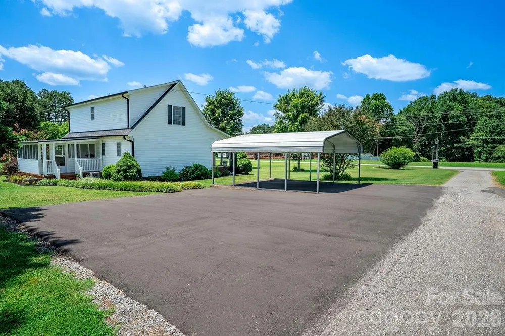 510 Mauneyville Road Cherryville, NC 28021