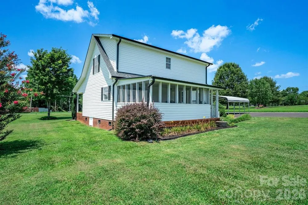 510 Mauneyville Road Cherryville, NC 28021
