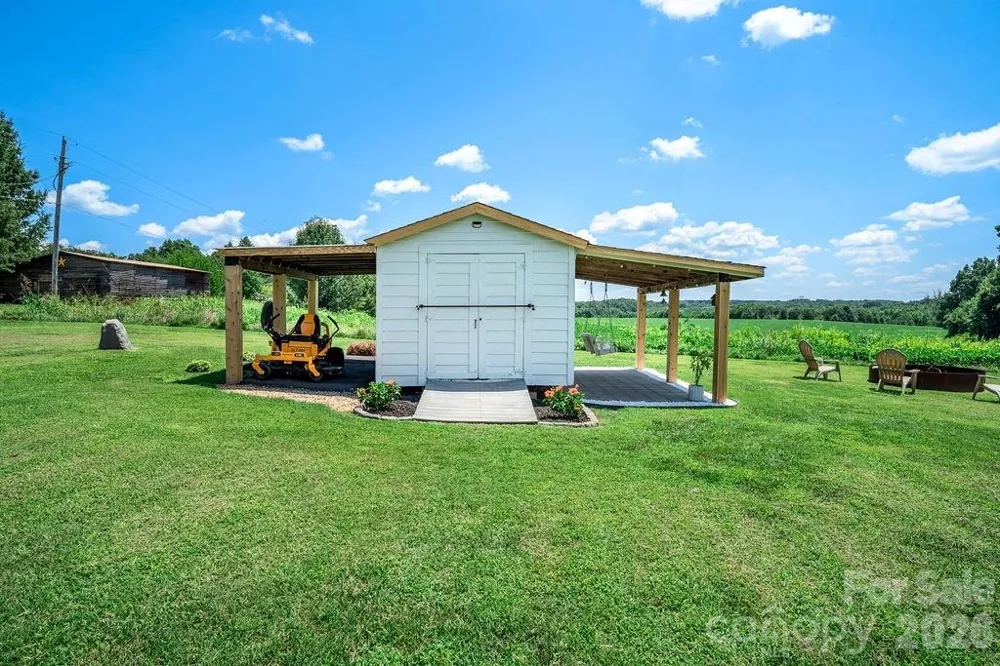 510 Mauneyville Road Cherryville, NC 28021