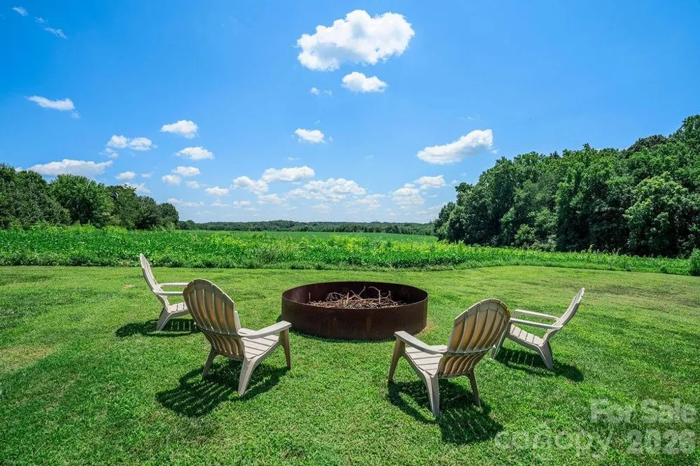 510 Mauneyville Road Cherryville, NC 28021