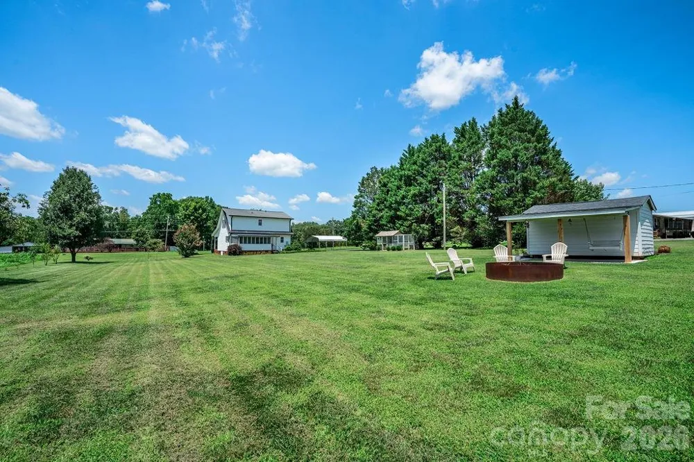 510 Mauneyville Road Cherryville, NC 28021