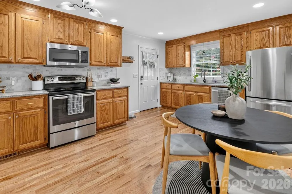 510 Mauneyville Road Cherryville, NC 28021