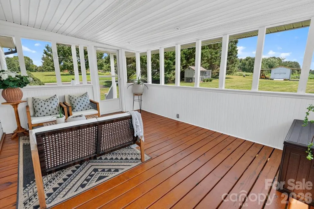 510 Mauneyville Road Cherryville, NC 28021