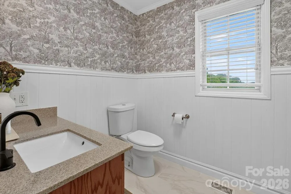 510 Mauneyville Road Cherryville, NC 28021