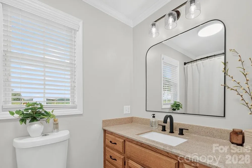 510 Mauneyville Road Cherryville, NC 28021