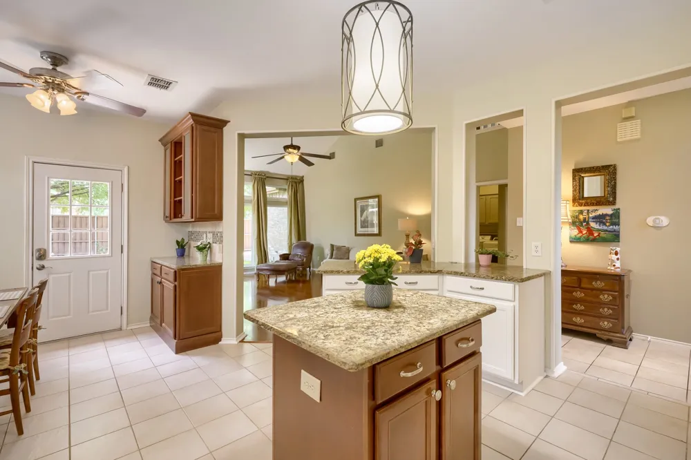 10613 Memphis Drive Frisco, TX 75035