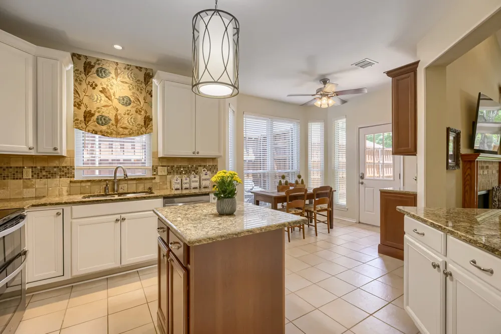 10613 Memphis Drive Frisco, TX 75035