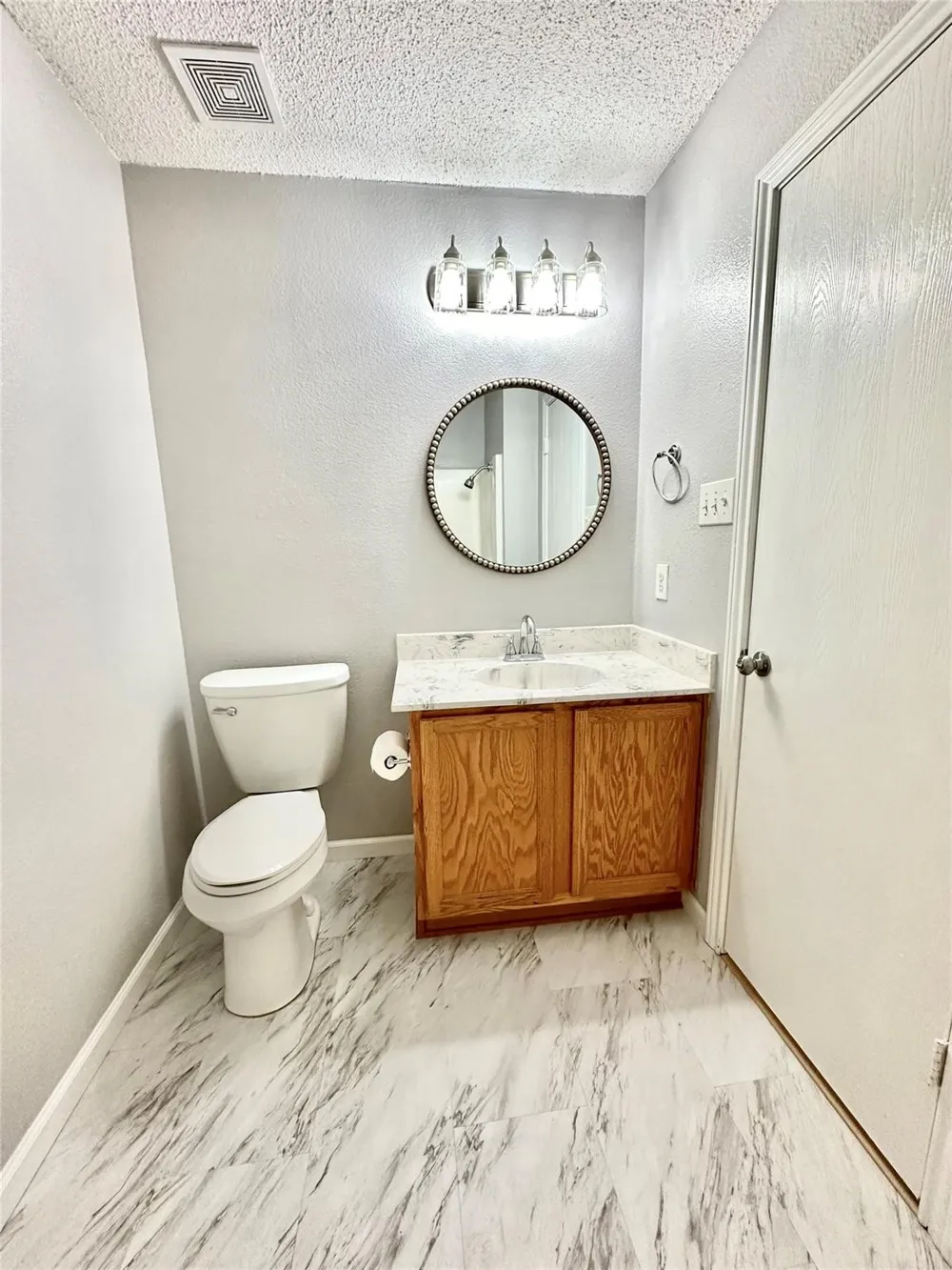 1509 Creekside Avenue Sherman, TX 75092