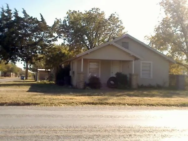 501 Ash Street Merkel, TX 79601