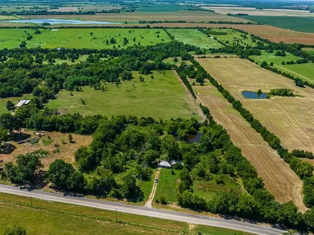 FARM ROAD 194 Blossom, TX 75416