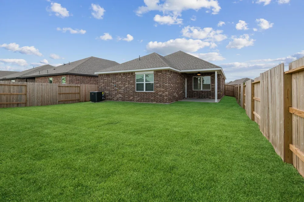 1119 Campside Drive Beasley, TX 77417