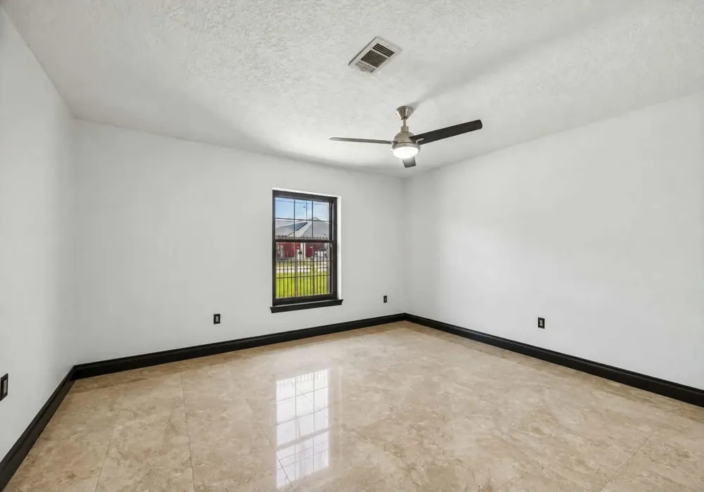 511 Avenue I South Houston, TX 77587