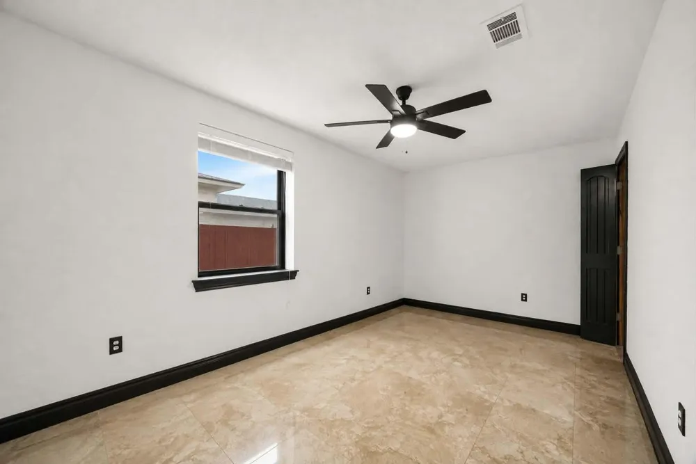 511 Avenue I South Houston, TX 77587