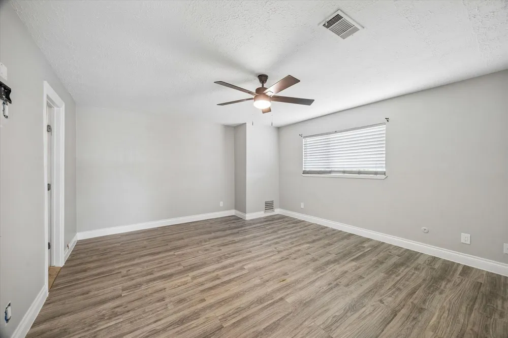 511 Avenue I South Houston, TX 77587