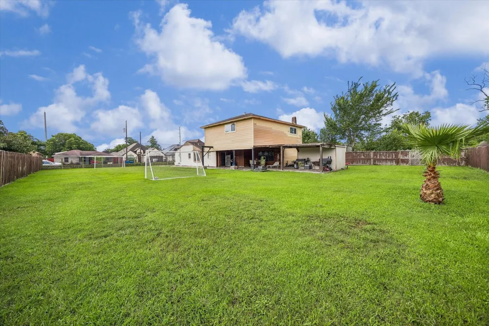 511 Avenue I South Houston, TX 77587