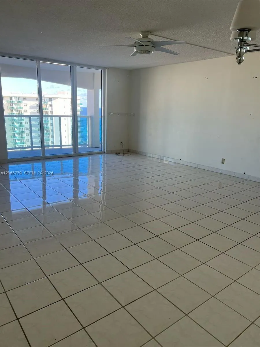 3800 S Ocean Dr #1516 Hollywood, FL 33019
