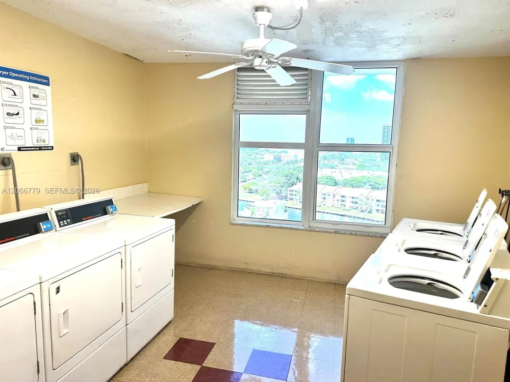 3800 S Ocean Dr #1516 Hollywood, FL 33019