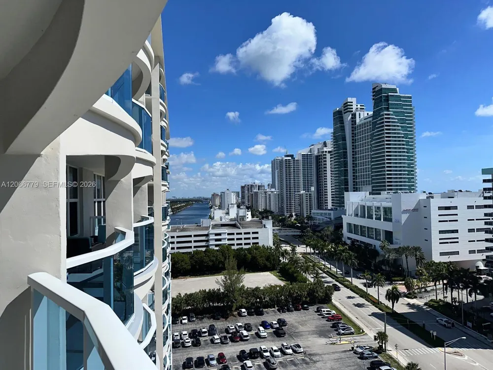 3800 S Ocean Dr #1516 Hollywood, FL 33019