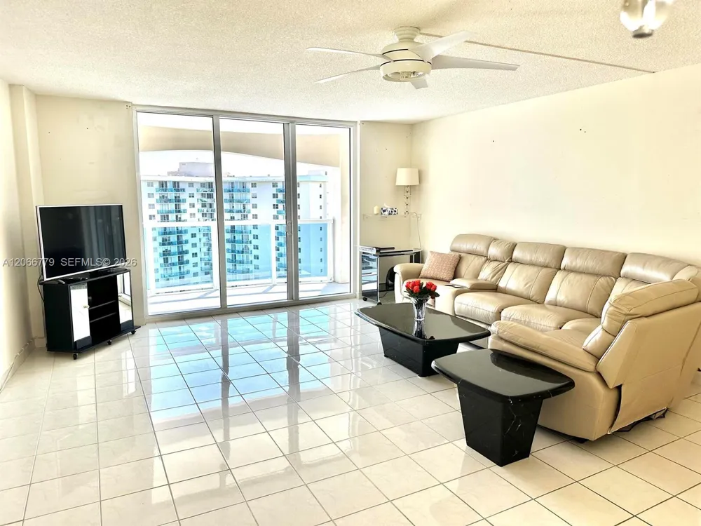 3800 S Ocean Dr #1516 Hollywood, FL 33019