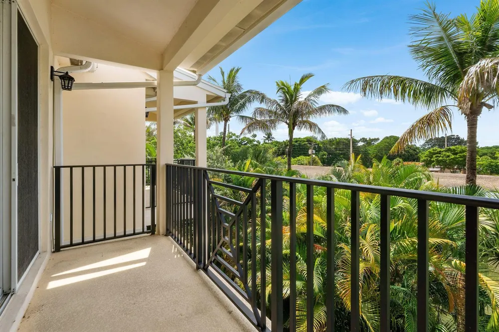 455 JUNO DUNES WAY Juno Beach, FL 33408