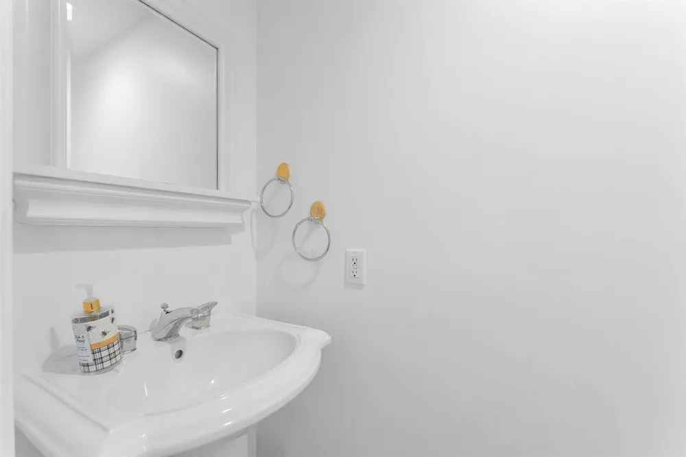 455 JUNO DUNES WAY Juno Beach, FL 33408