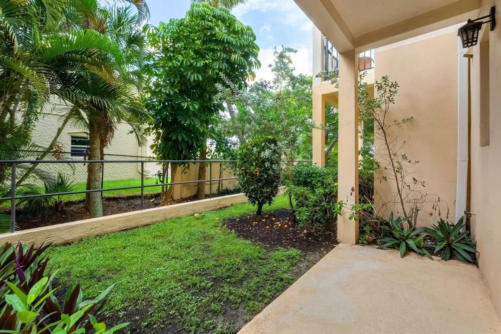 455 JUNO DUNES WAY Juno Beach, FL 33408